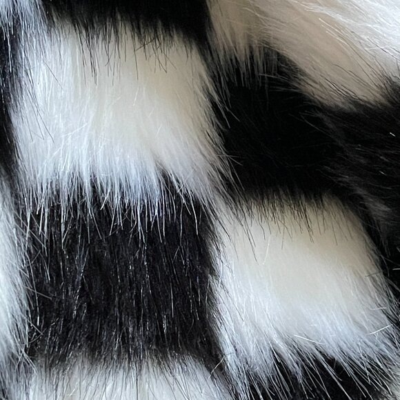 ⭐️HOST PICK⭐️MacKenzie Childs Totally Mod Fab Fur Check Tote! -NEW - Picture 15 of 16